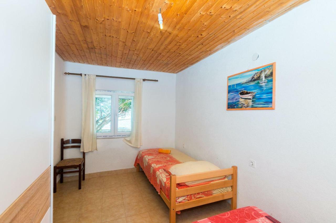 Apartments Robinzon Petar Gdinj Exterior photo